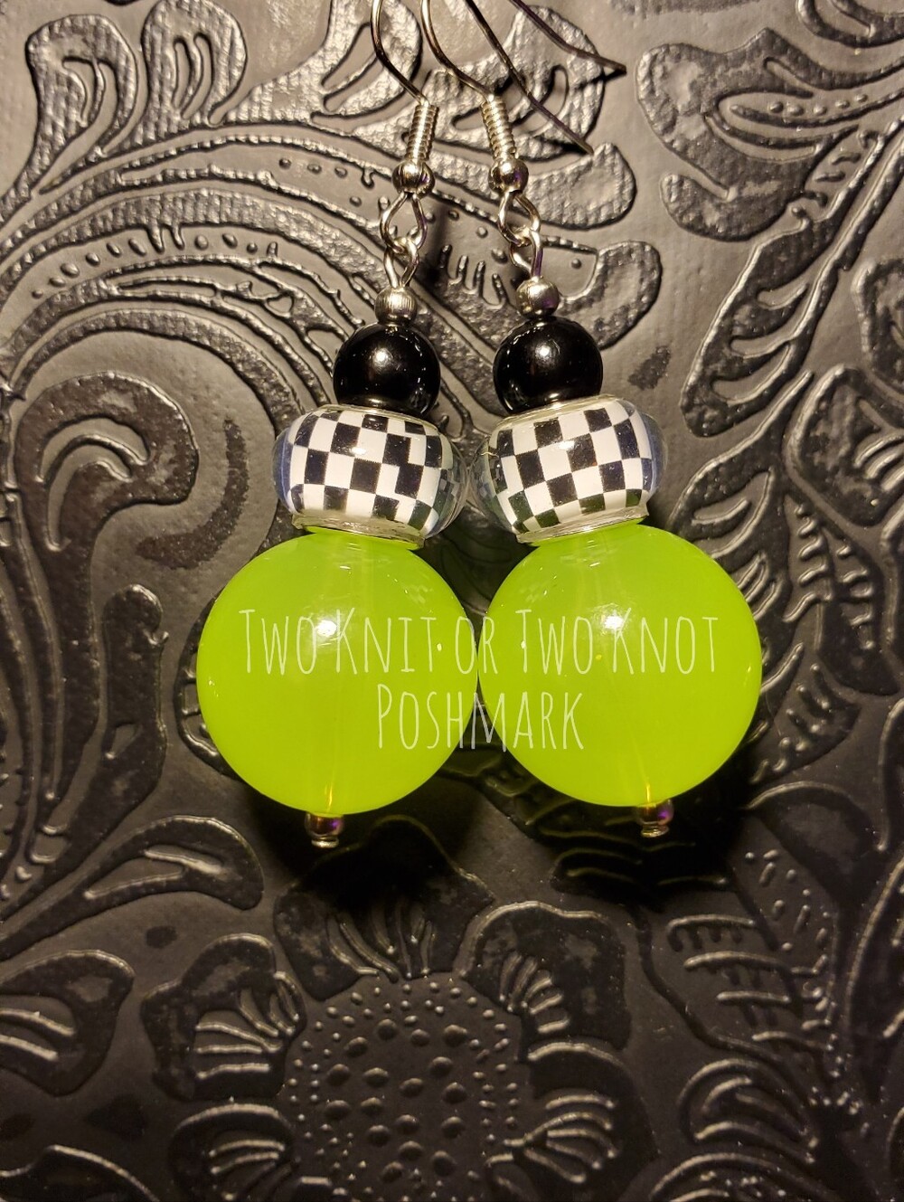 ⭐️ HANDMADE CHUNKY 20MM RETRO CHECKERED STATEMENT EARRINGS - GREEN